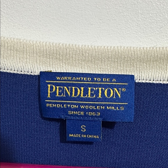 Vintage Pendleton Royal Blue Silk Blend Cardigan Sweater – Size Small - Picture 2 of 4